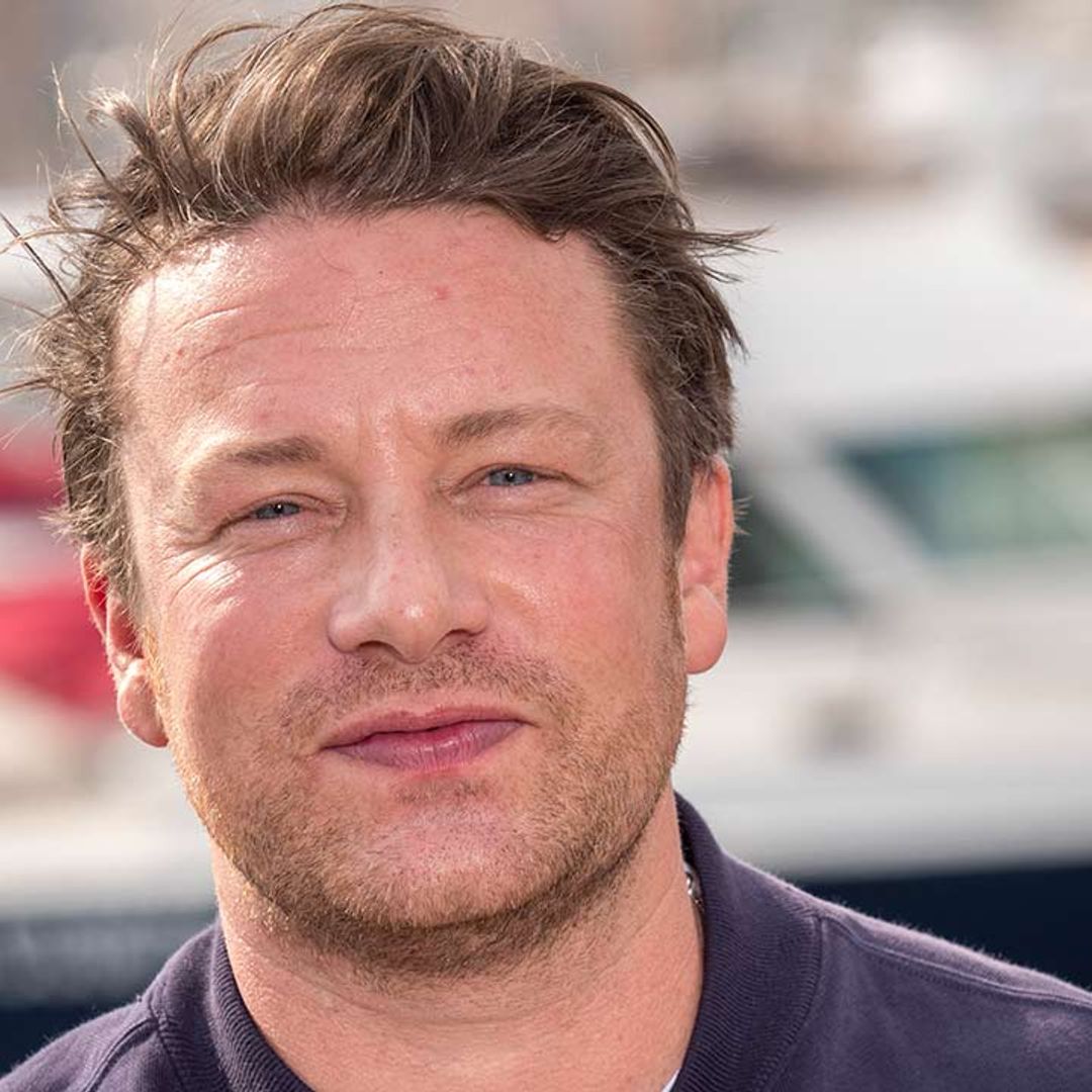 Jamie Oliver prepares to move into £6m Essex mansion after restaurant collapse
