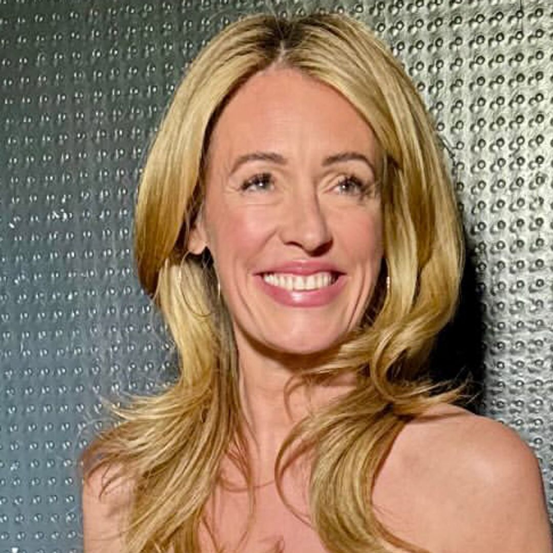 I had polka dot fashion fatigue until I saw Cat Deeley's flirty outfit - j'adore!