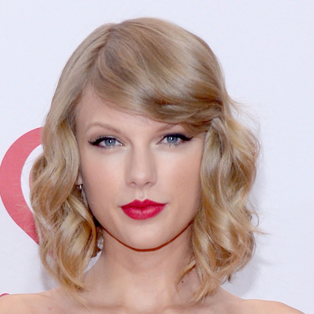 Taylor Swift shares candid post criticising man who owns all of her albums