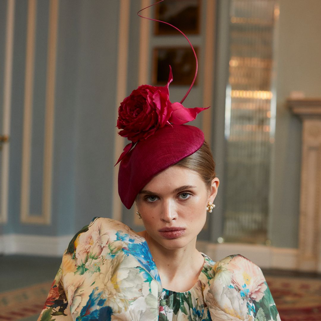 An expert guide to choosing a fascinator hat that will suit you
