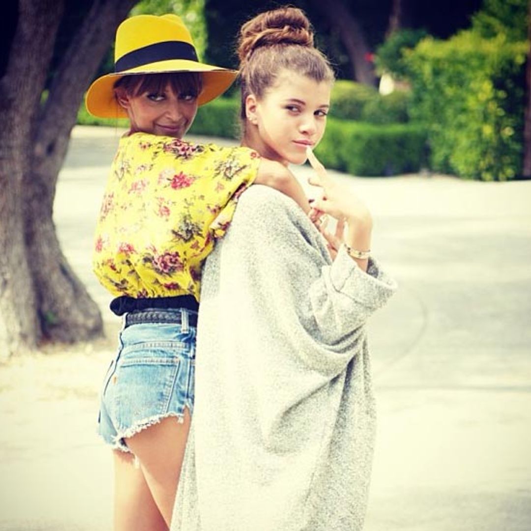 Nicole Richie shows she's daddy's girl with adorable family pictures
