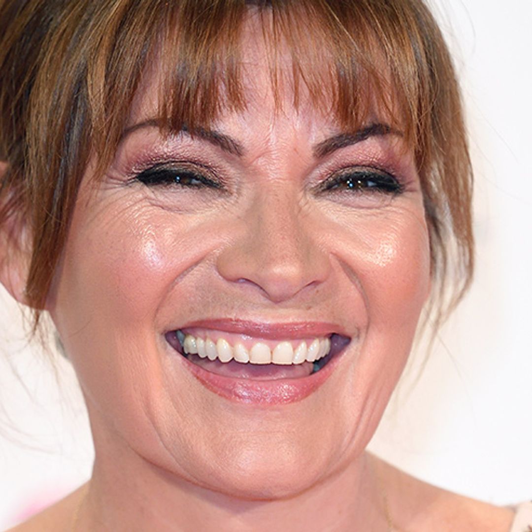 Ok, we can't stop thinking about Lorraine Kelly's baby blue dress