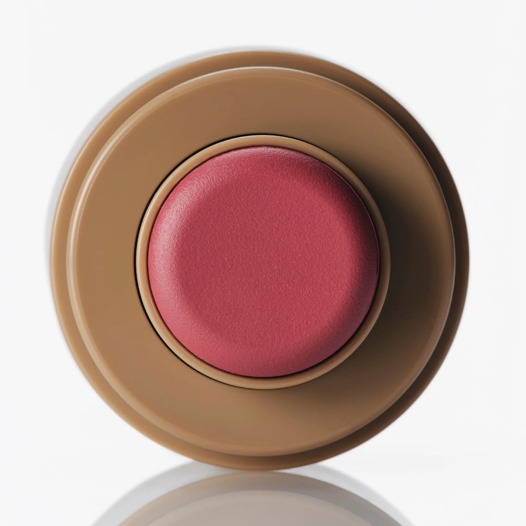 Jolie en rose ! La star de Love Story, Sarah Pidgeon, est la it-girl de Rhode pour le printemps – achetez la collection 5 Blush de poche Rhode