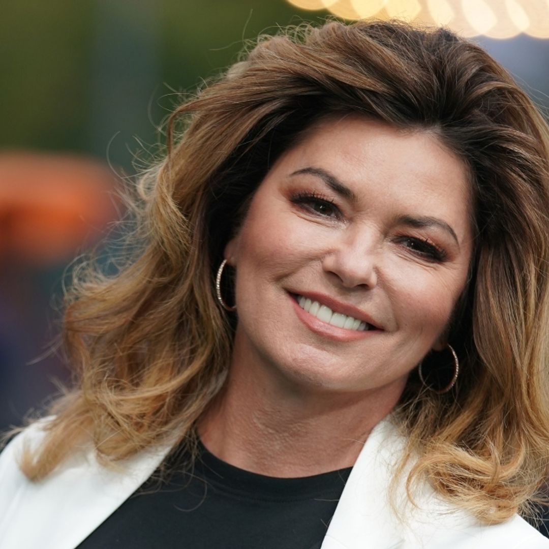 Shania Twain dazzles in jaw-dropping series of looks as she begins exciting countdown