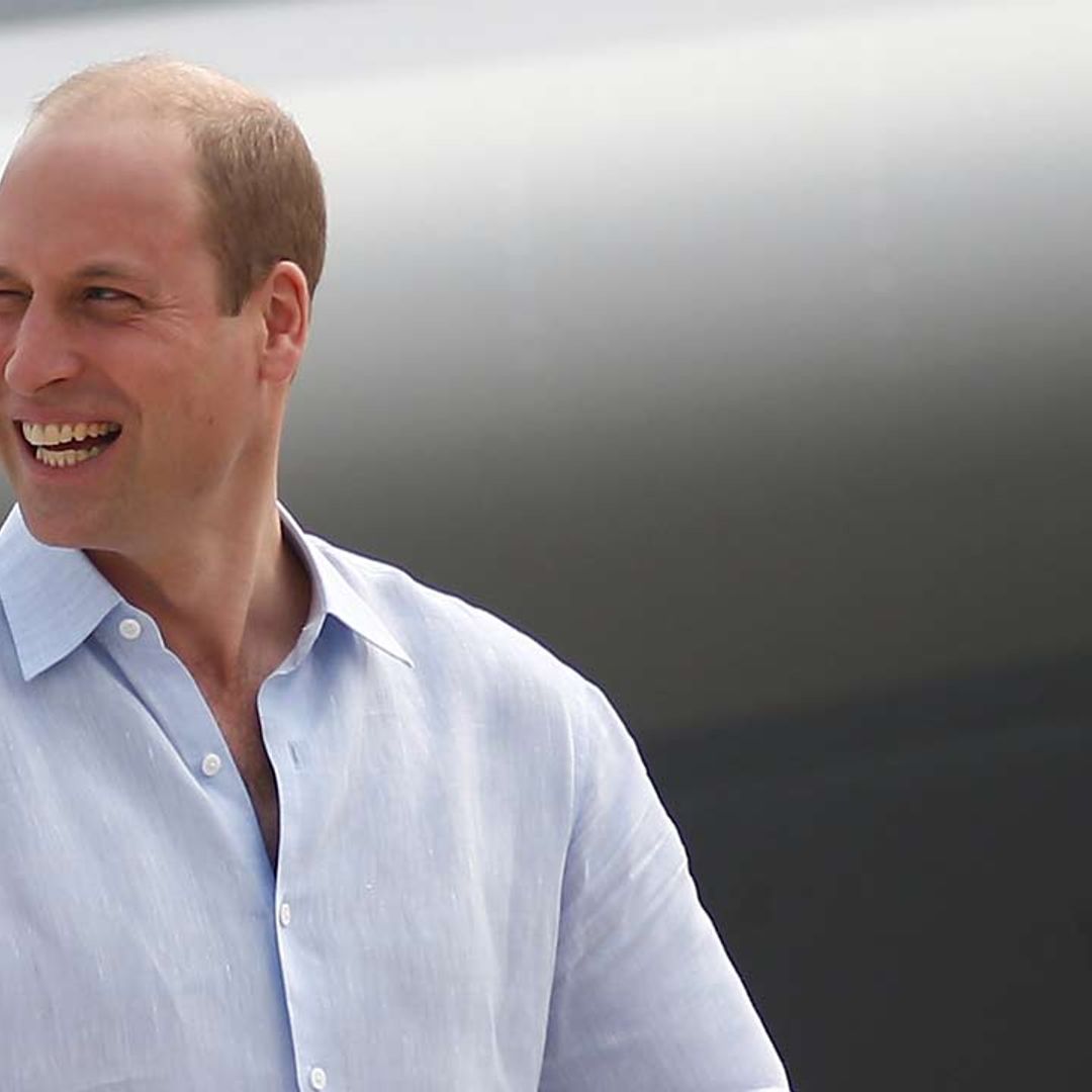 Prince William's reaction to severe turbulence on royal tour flight was hilarious