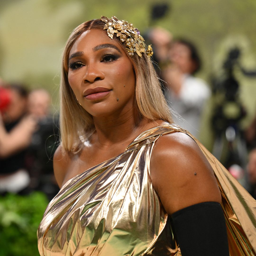 Serena Williams is a golden goddess in molten metal gown