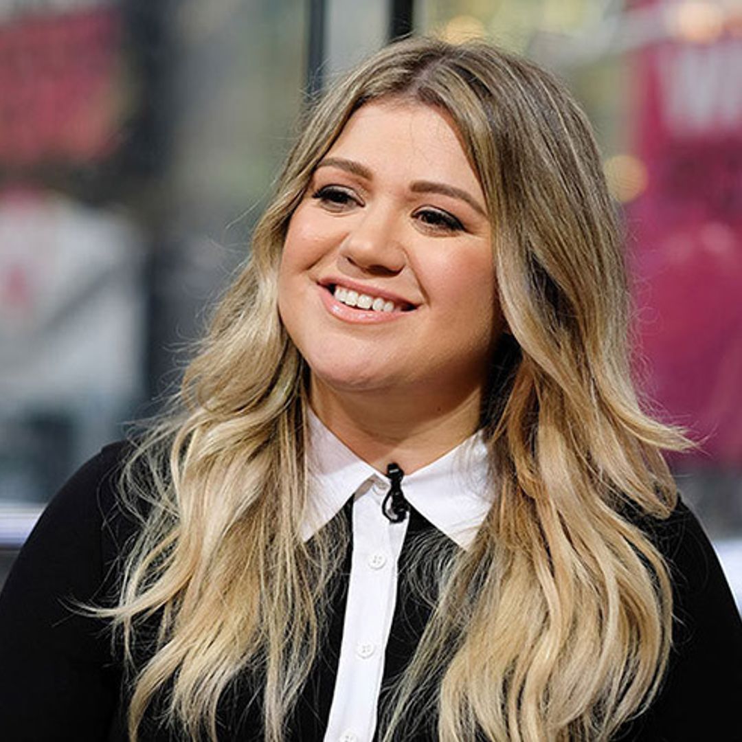 Kelly Clarkson's reaction to her birthday surprise is the best - see it here!