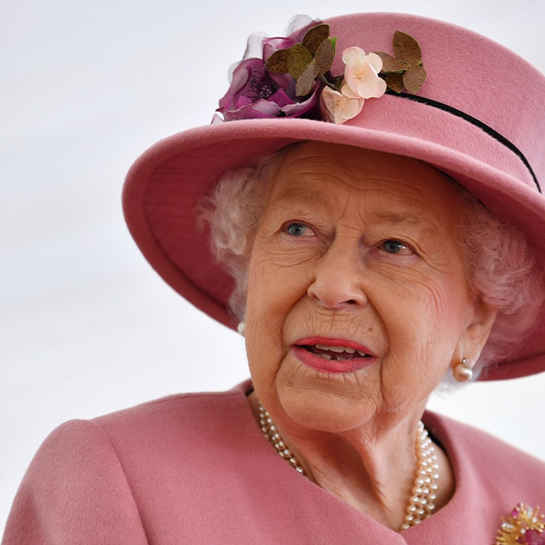 The Queen's home celebrates welcome change with stunning photo