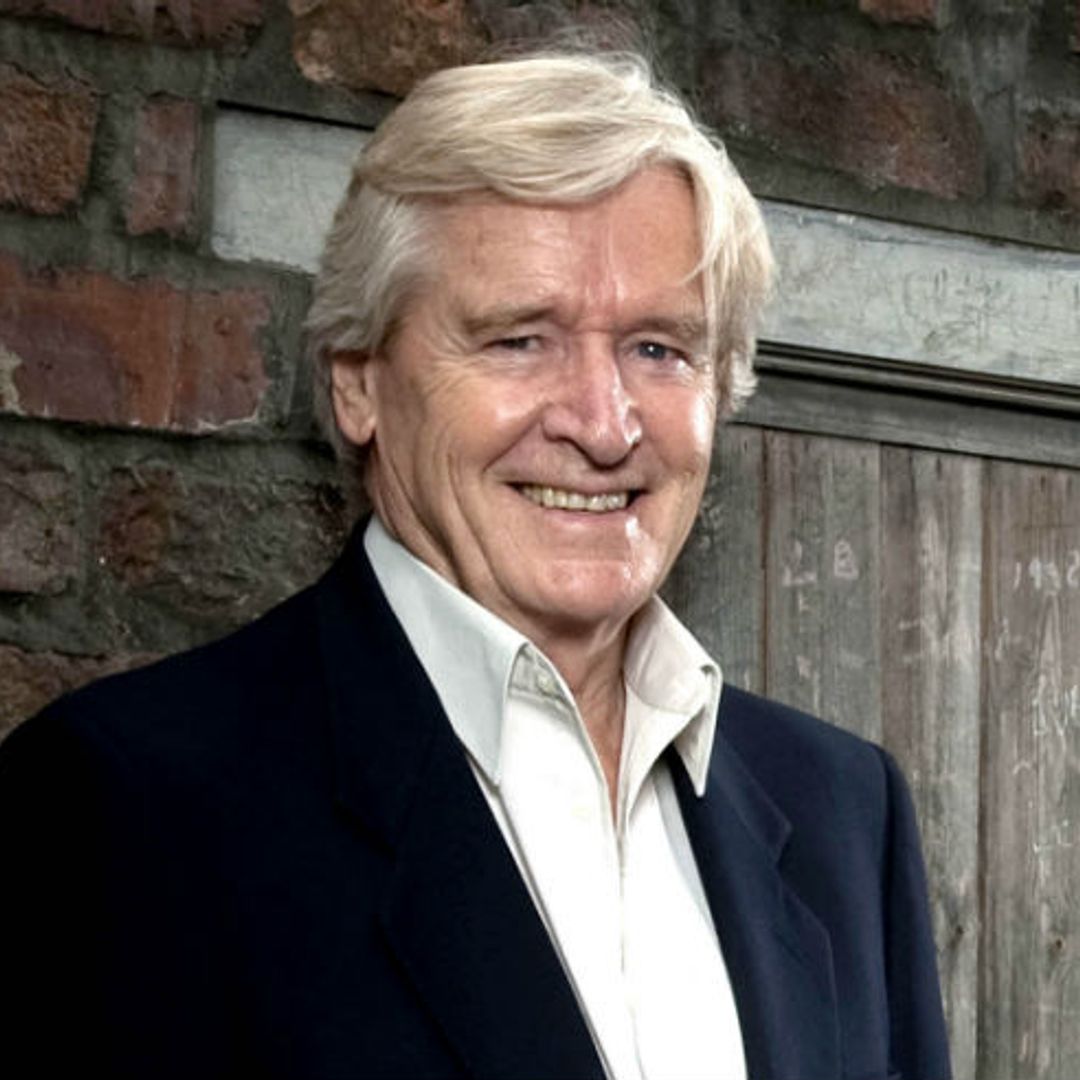 Coronation Street fans play detective guessing who pushed Ken Barlow