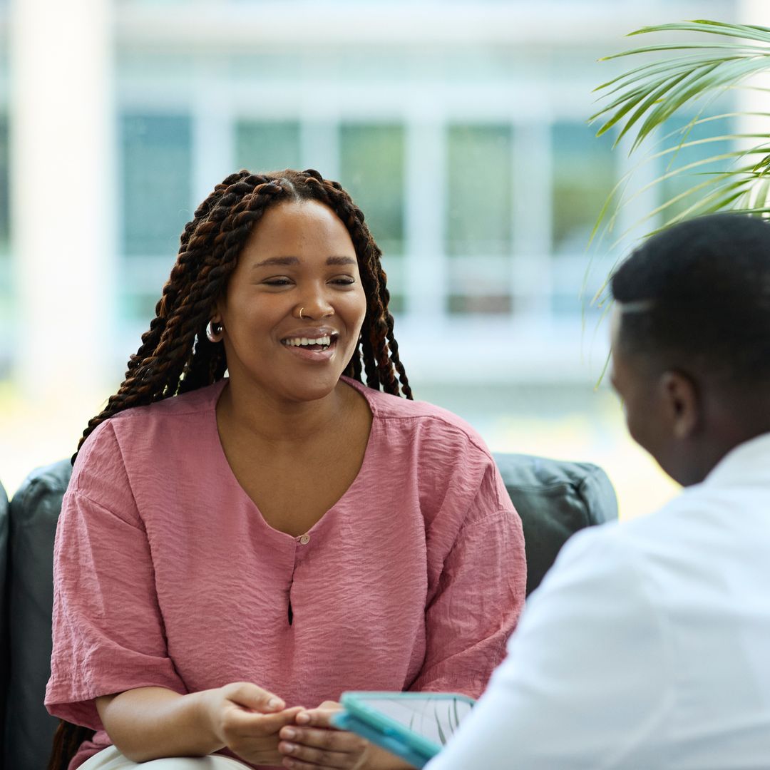9 phrases to ditch if you want to be a better listener, according to a relationship expert