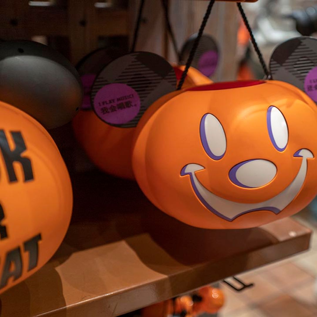 These Disney Halloween deals from Aladdin, Star Wars, and more are up to 40% off