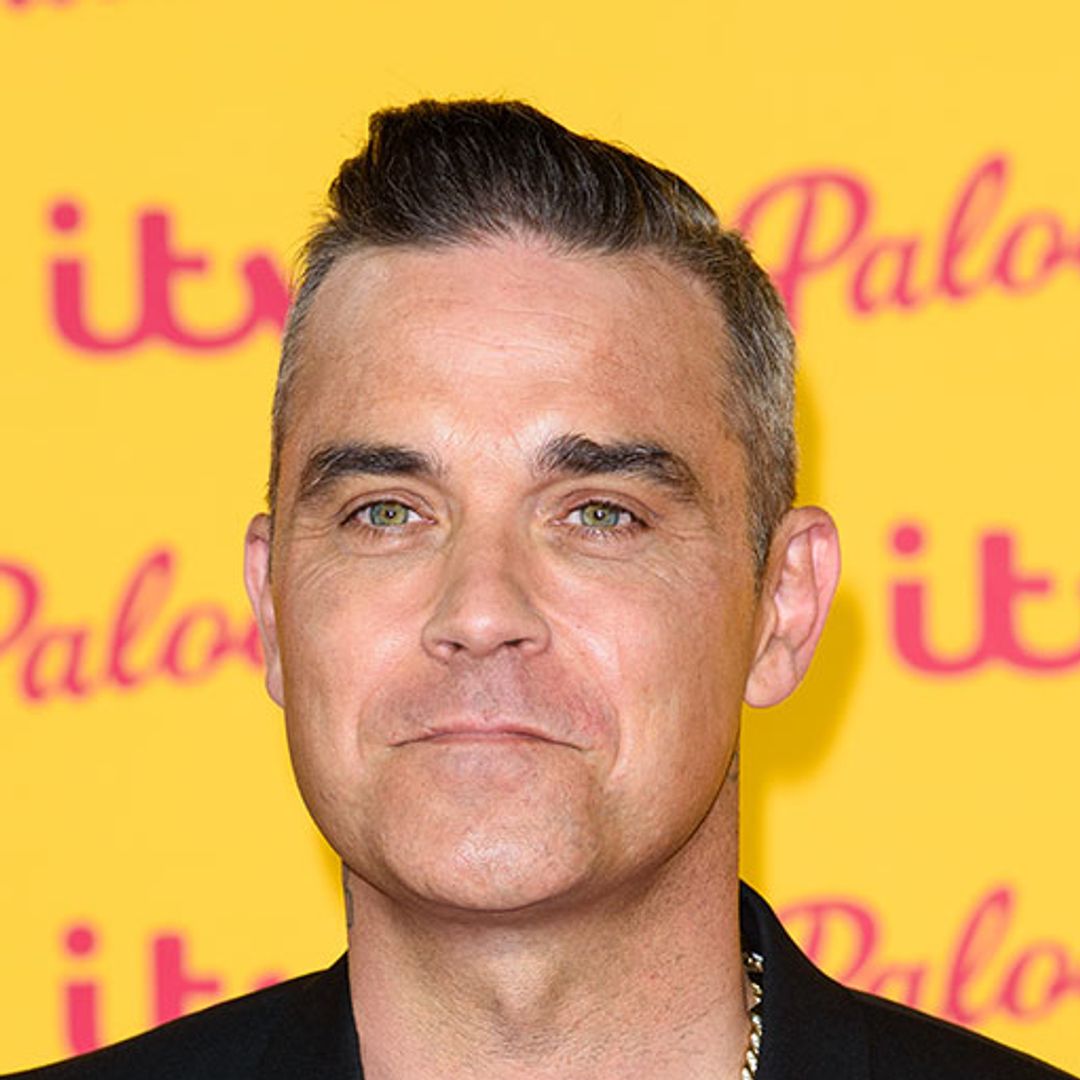 Robbie Williams takes Ellen DeGeneres and Portia to Cotswolds pub for a very British afternoon