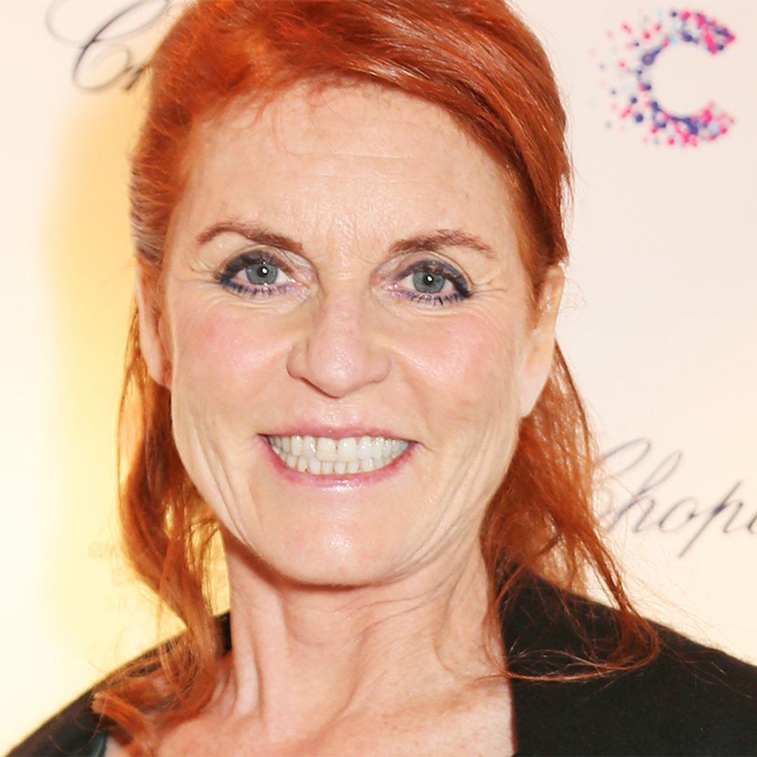 Sarah Ferguson surprises in 1920s party outfit and WOW!
