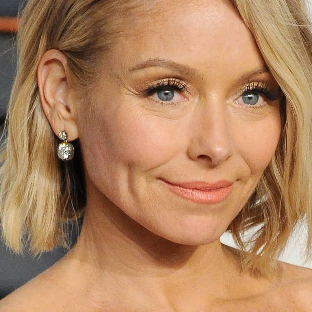 Kelly Ripa relaxes on the beach in celebratory photo to mark special occasion
