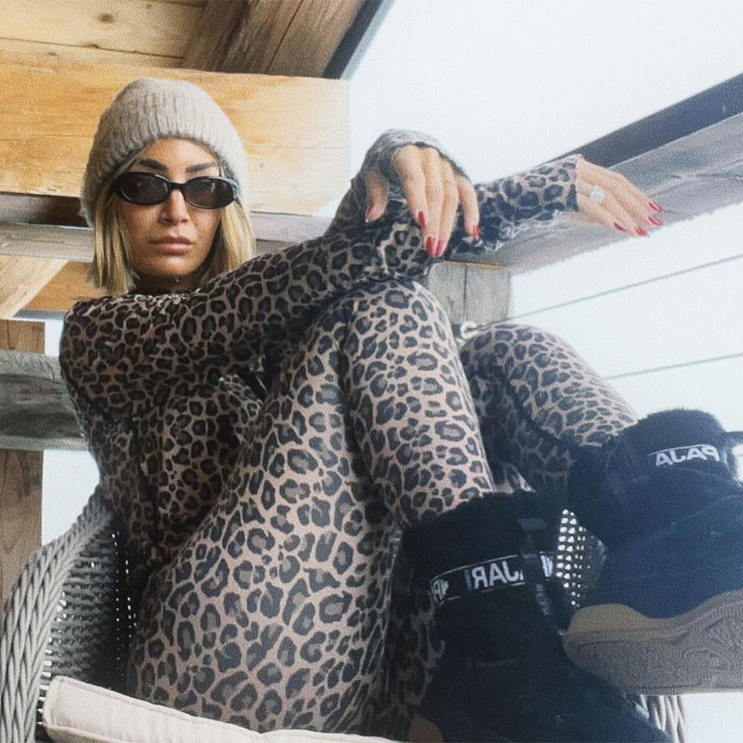 Celebrities in stylish skiwear: Sophie Turner, Salma Hayek and more
