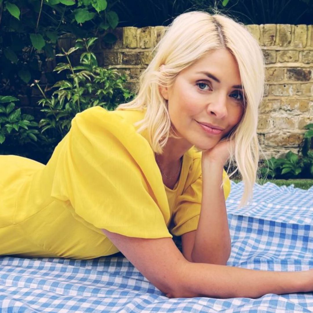 This is the game-changing £10 hair tool Holly Willoughby uses for heatless curls