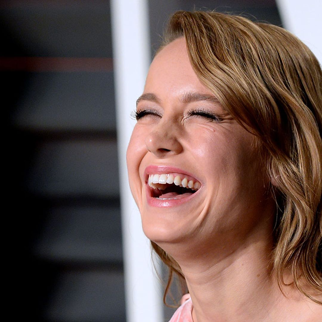 Brie Larson overcomes jaw-dropping challenge in hilarious video