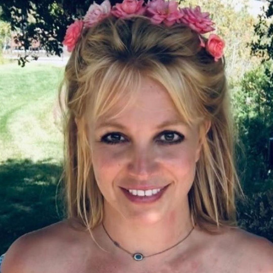 Britney Spears reveals she's a 'baby mamma' as she shares rare family photo