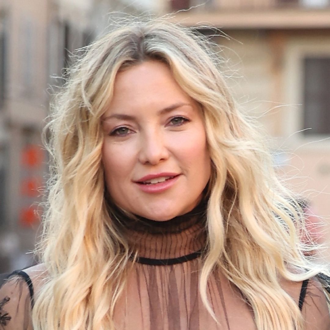 Kate Hudson wows fans in slinky leather catsuit amid glowing Knives Out reviews
