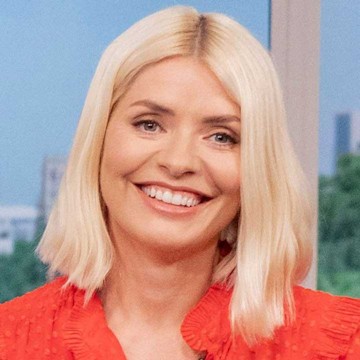 Holly Willoughby swears by these figure-flattering Spanx on the red carpet