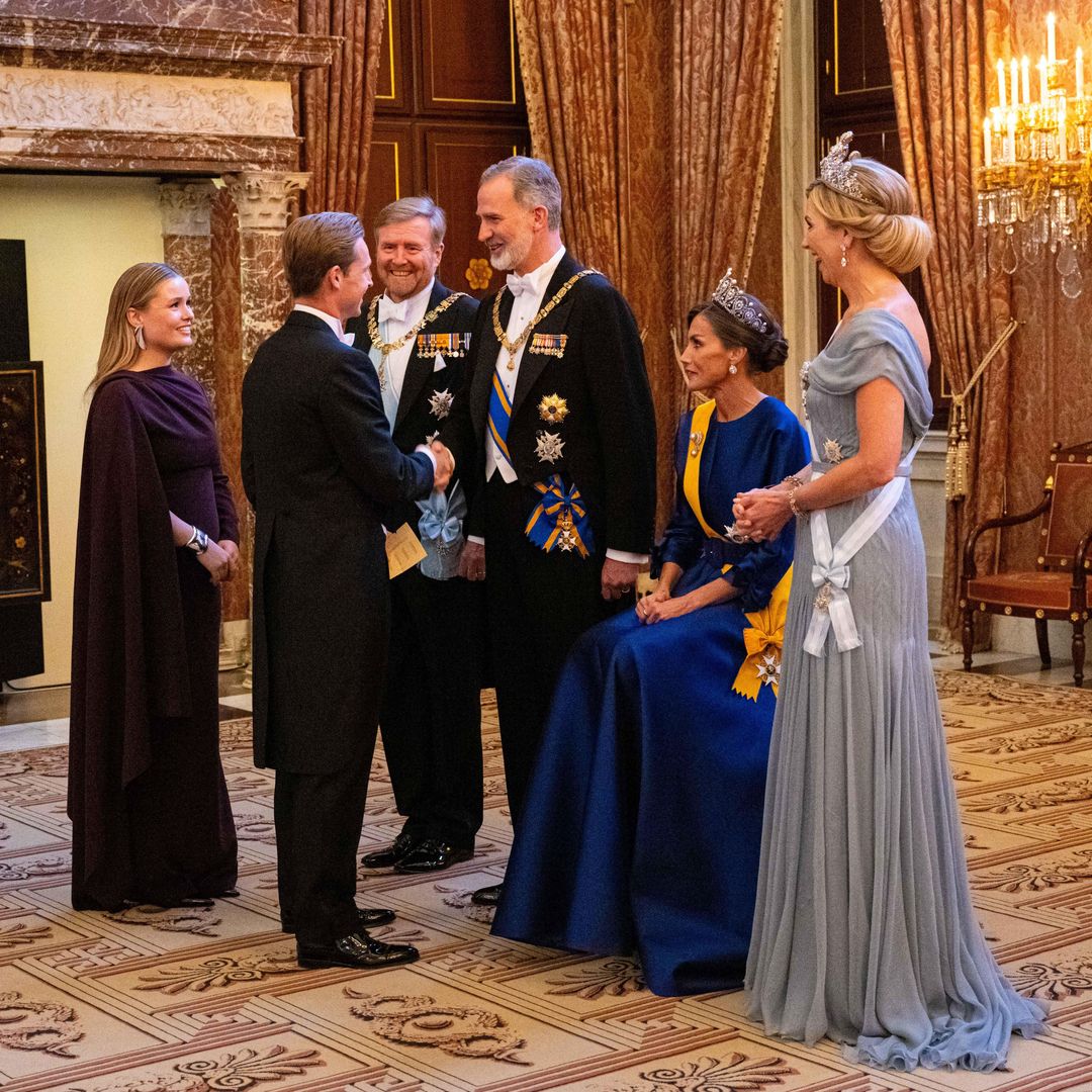 Queen Letizia forced to greet royal guests at state banquet sitting down - reason revealed