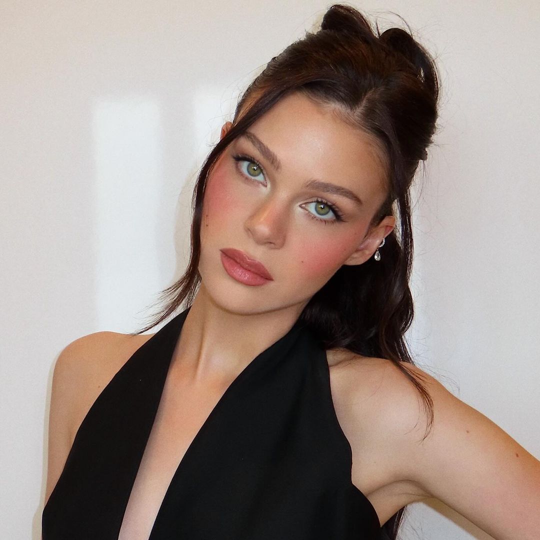 Nicola Peltz Beckham's sequin bra is the ultimate boat party accessory