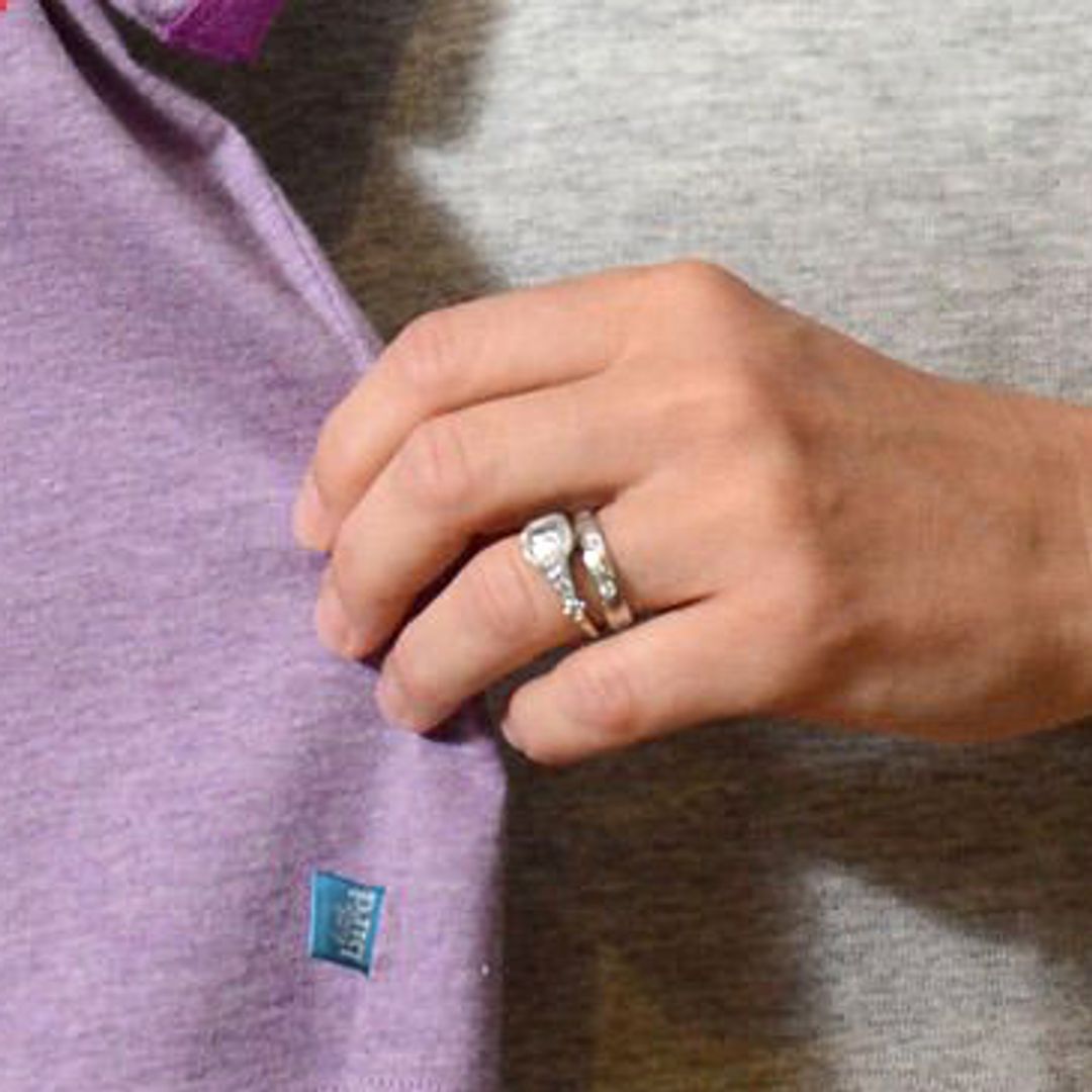 Jools Oliver's engagement ring