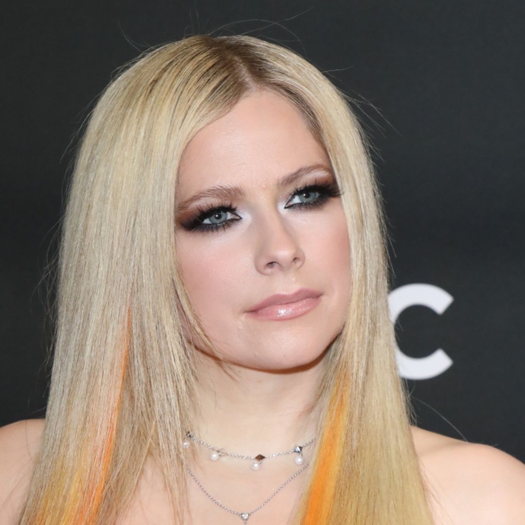 Avril Lavigne goes bold in black leather gown for Juno Awards red carpet
