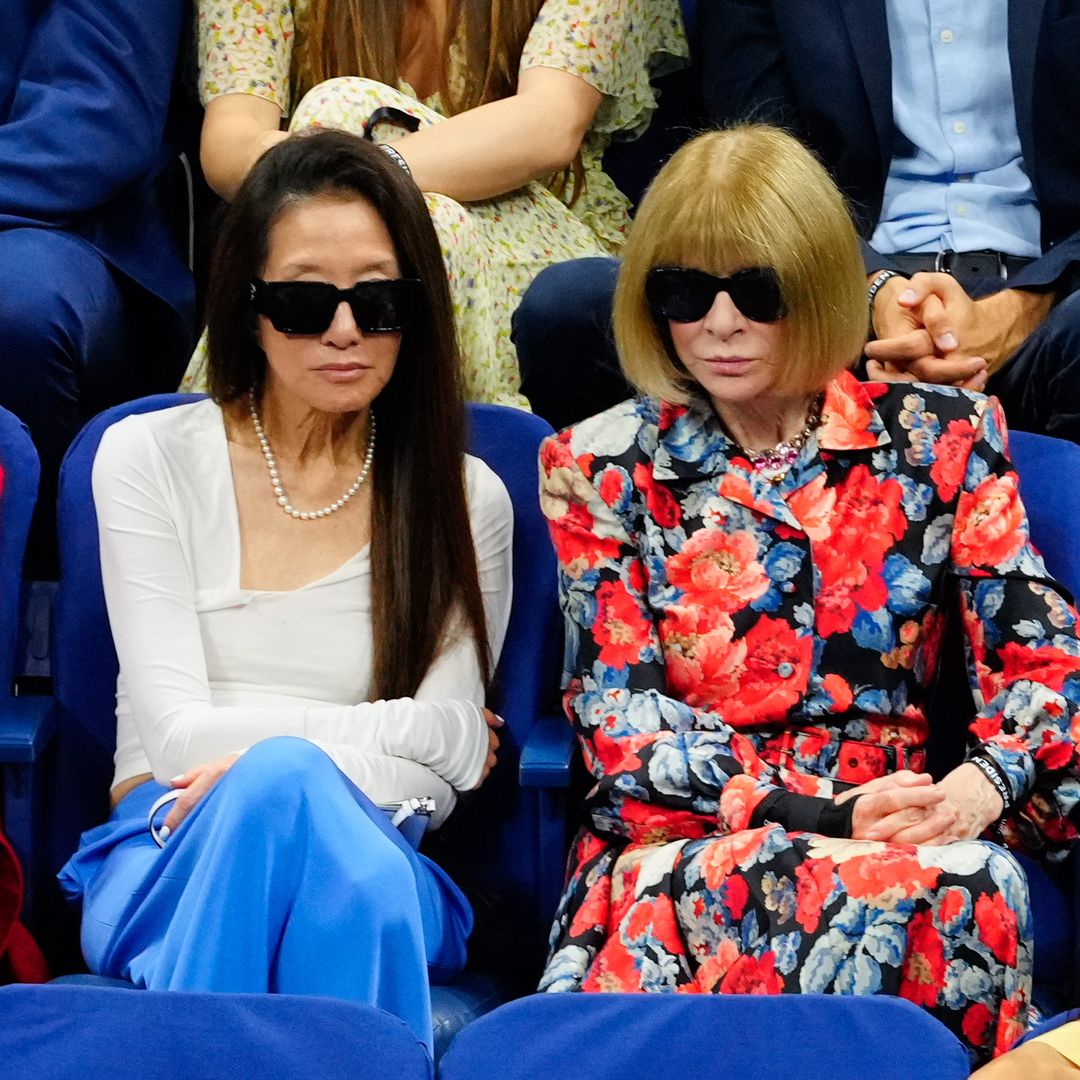 Vera Wang and Annam Wintour sat watching the US Open 
