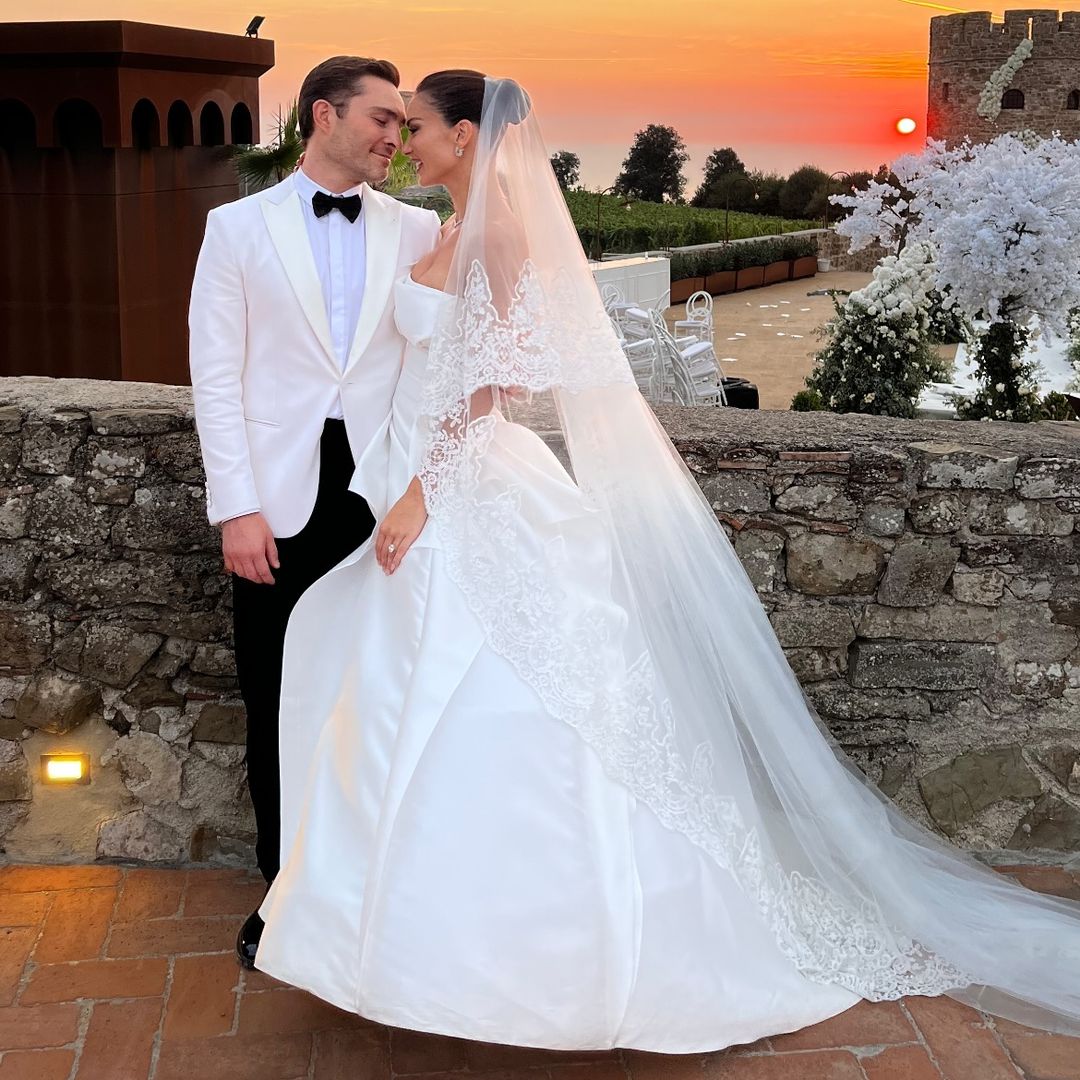 Amy Jackson’s Alberta Ferretti wedding dress was so 'Gossip Girl' coded