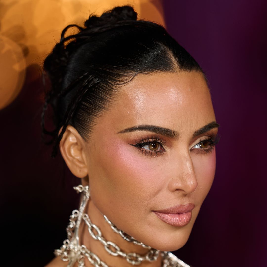 Kim Kardashian breaks down in tears over bar exam failure