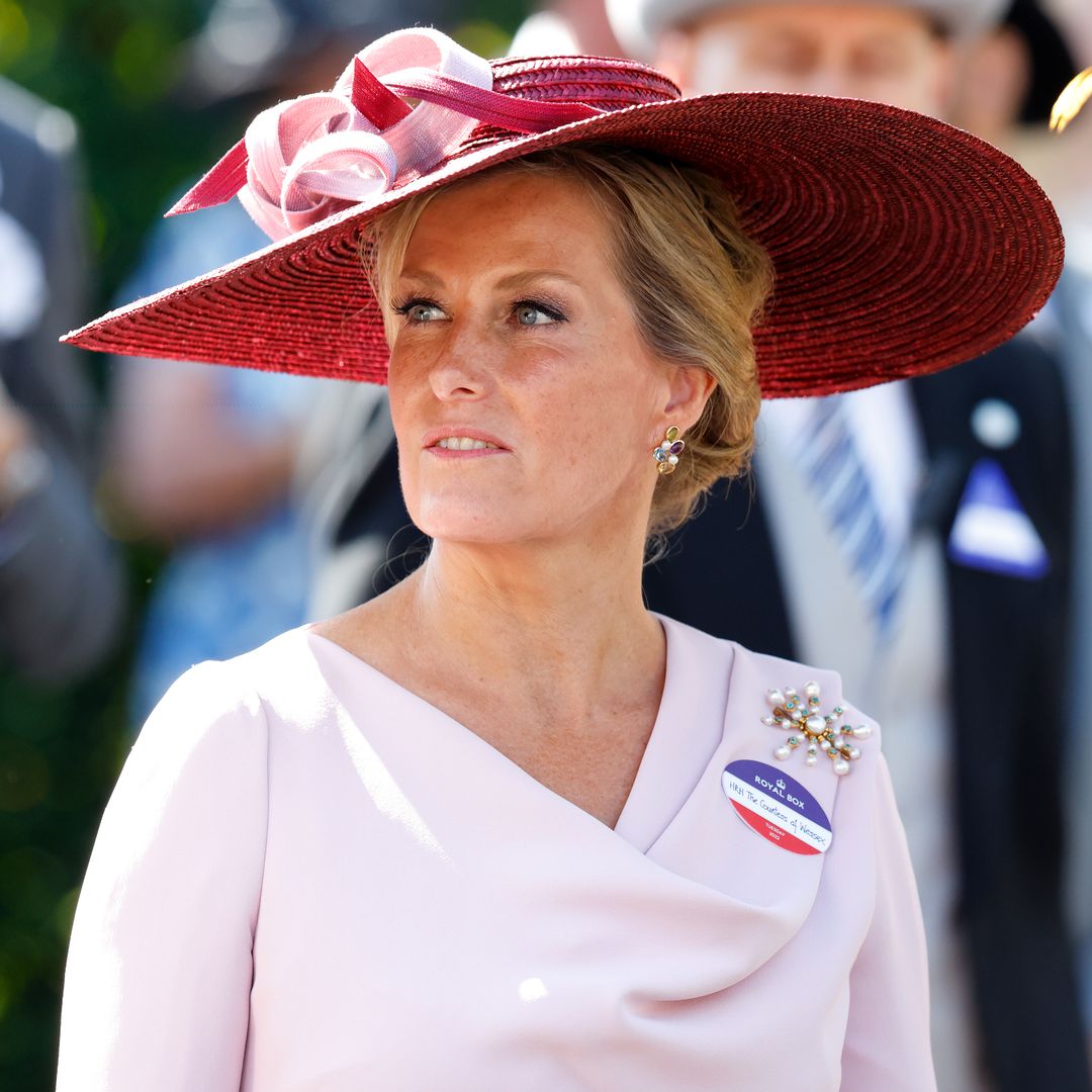 The Duchess of Edinburgh models balletic dress