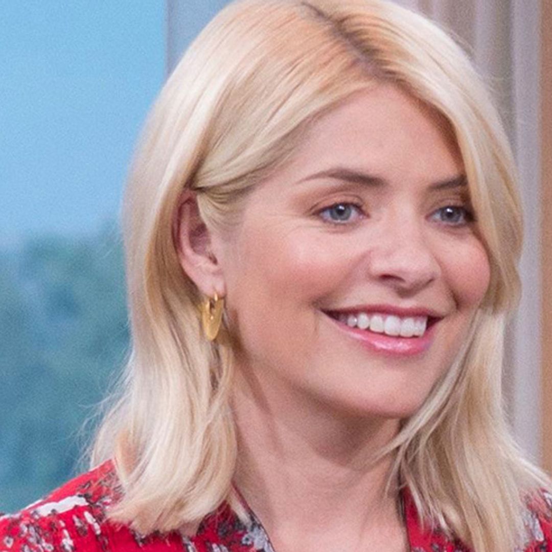 OK, Holly Willoughby just wore the most stylish suit EVER