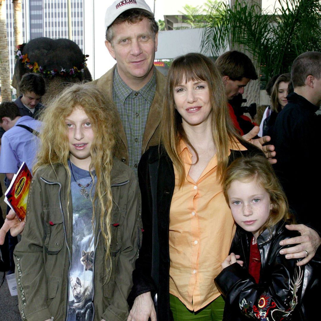 Actress Laraine Newman (2R) and her family Lena Einbinder (L), Chad Einbinder (2L), and Hannah Einbinder attend the film premiere of The Wild Thornberrys at the Cinerama Dome on December 8, 2002 in Hollywood, California.  The movie opens nationwide on December 20, 2002