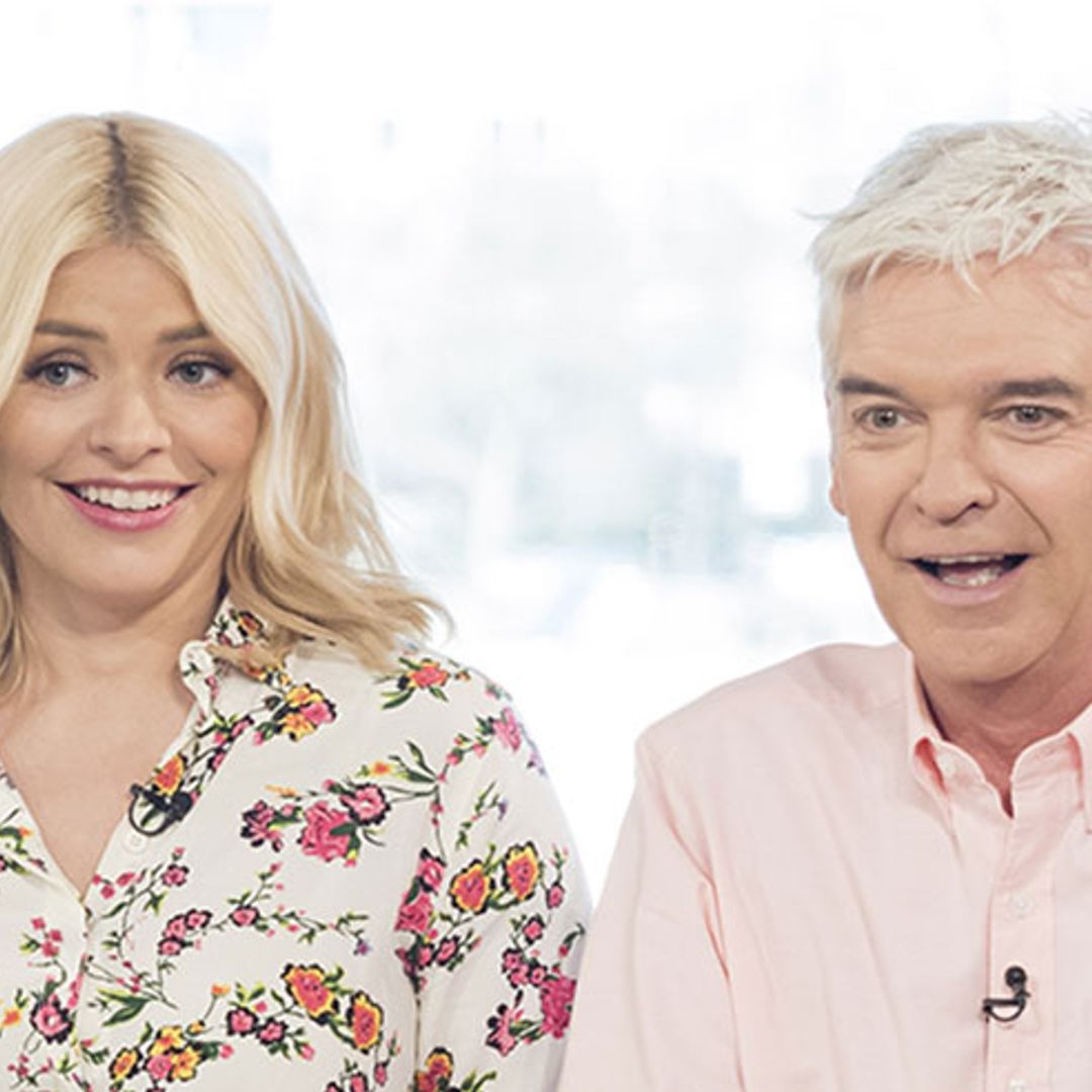 Holly Willoughby left blushing as This Morning guest Nigel Havers tries to woo her