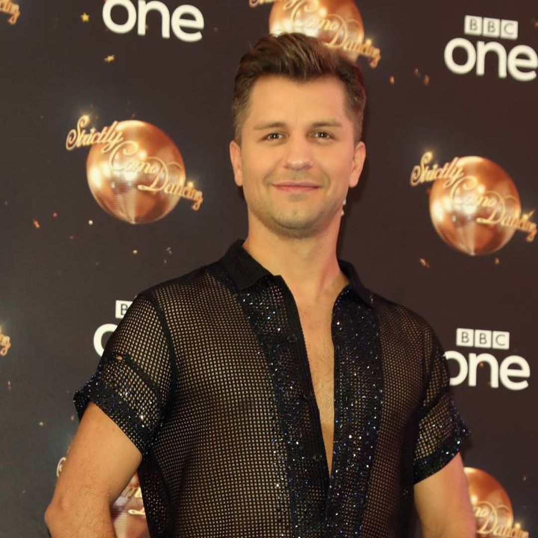 Strictly star Pasha Kovalev makes surprise return to the show on It Takes Two