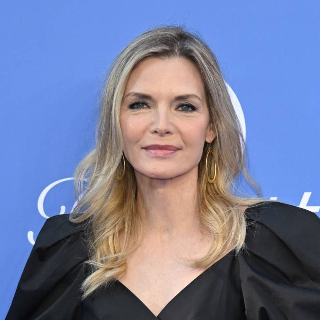 Michelle Pfeiffer's transformation is unlike any other in photoshoot you have to see