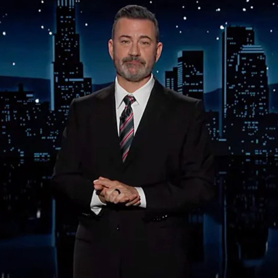 Jimmy Kimmel breaks down in tears in emotional return to air