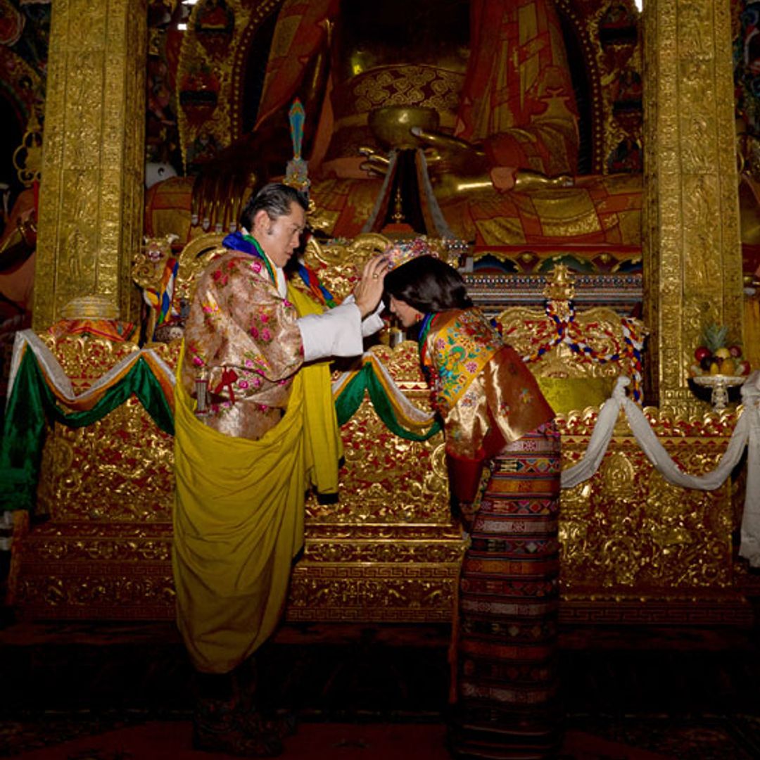 Bhutan royal wedding: A kiss for his queen as thoroughly modern royal couple celebrate their way