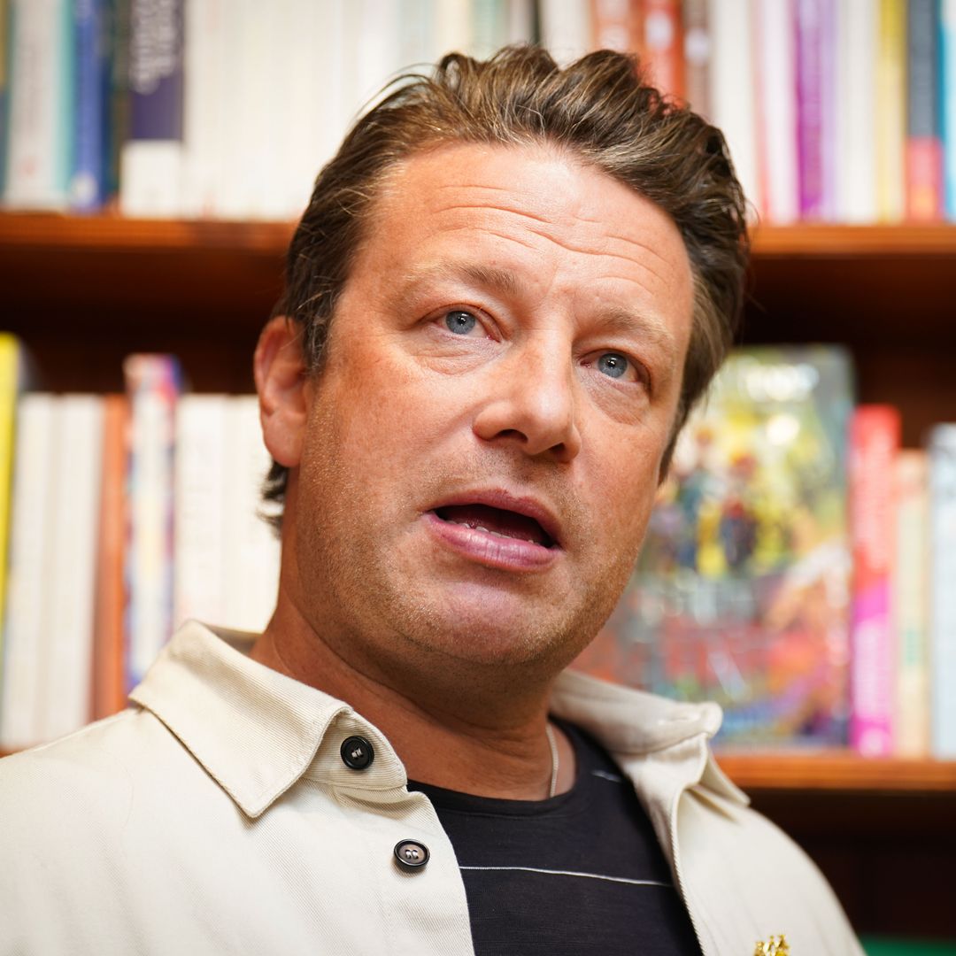 'Shocked' Jamie Oliver inundated with support following death of friend
