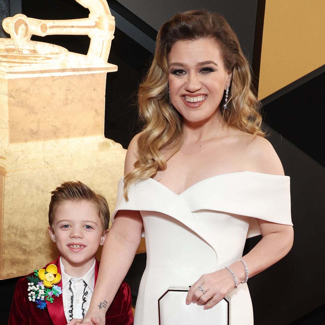Kelly Clarkson looks phenomenal in figure-hugging Grammys gown alongside adorable lookalike son Remy