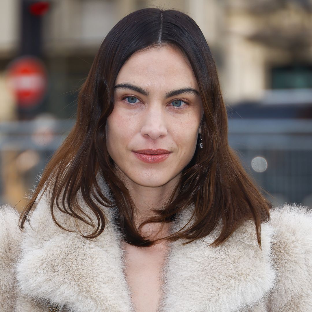 Alexa Chung just made white lace tights spring 2025's chicest hosiery trend