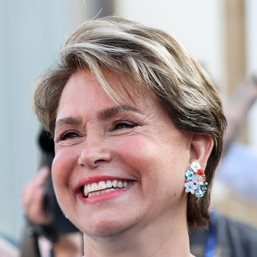 Grand Duchess Maria Teresa dazzles in unexpected feathered suit for major family reunion