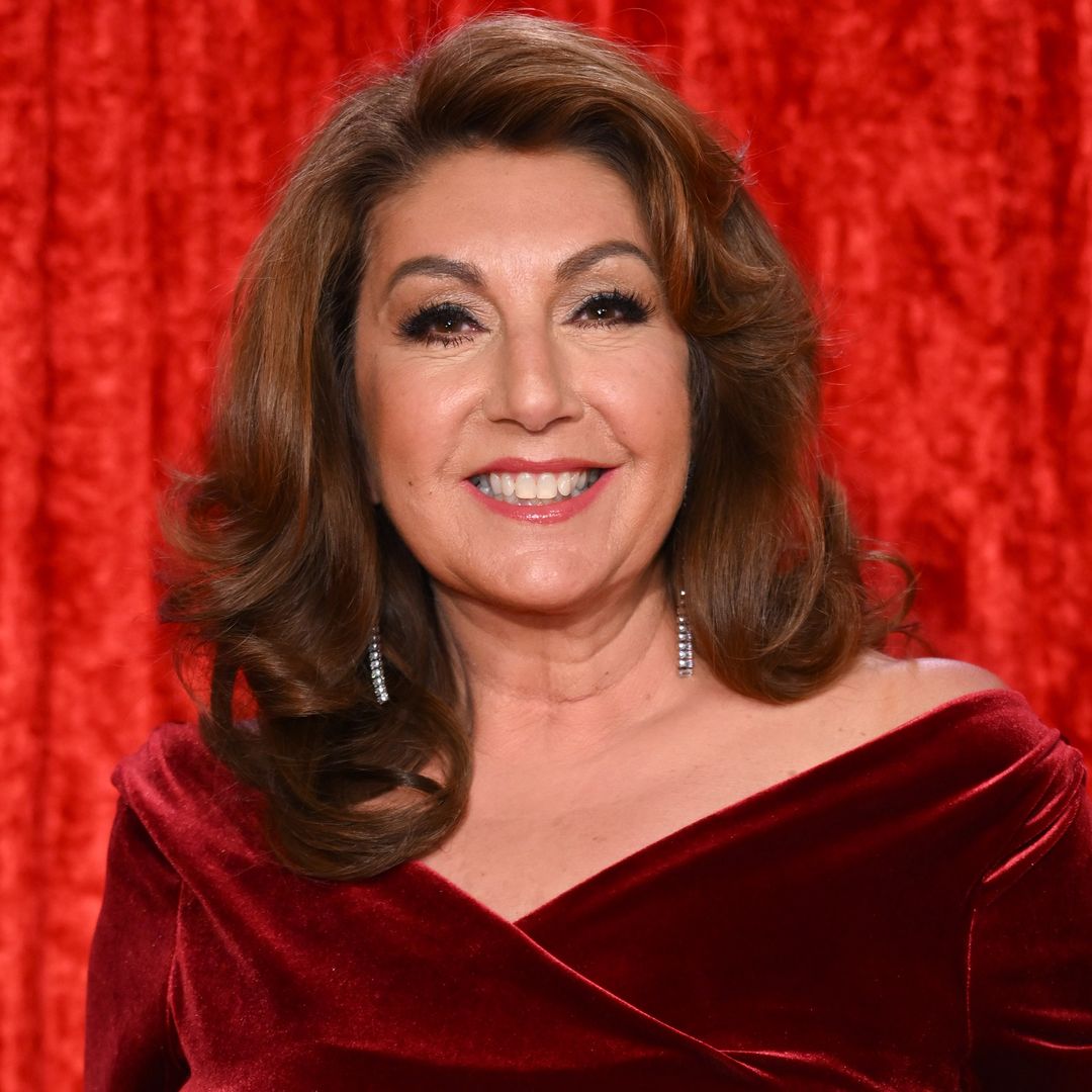 Jane McDonald shares update on secret project with fans - and she's glowing!