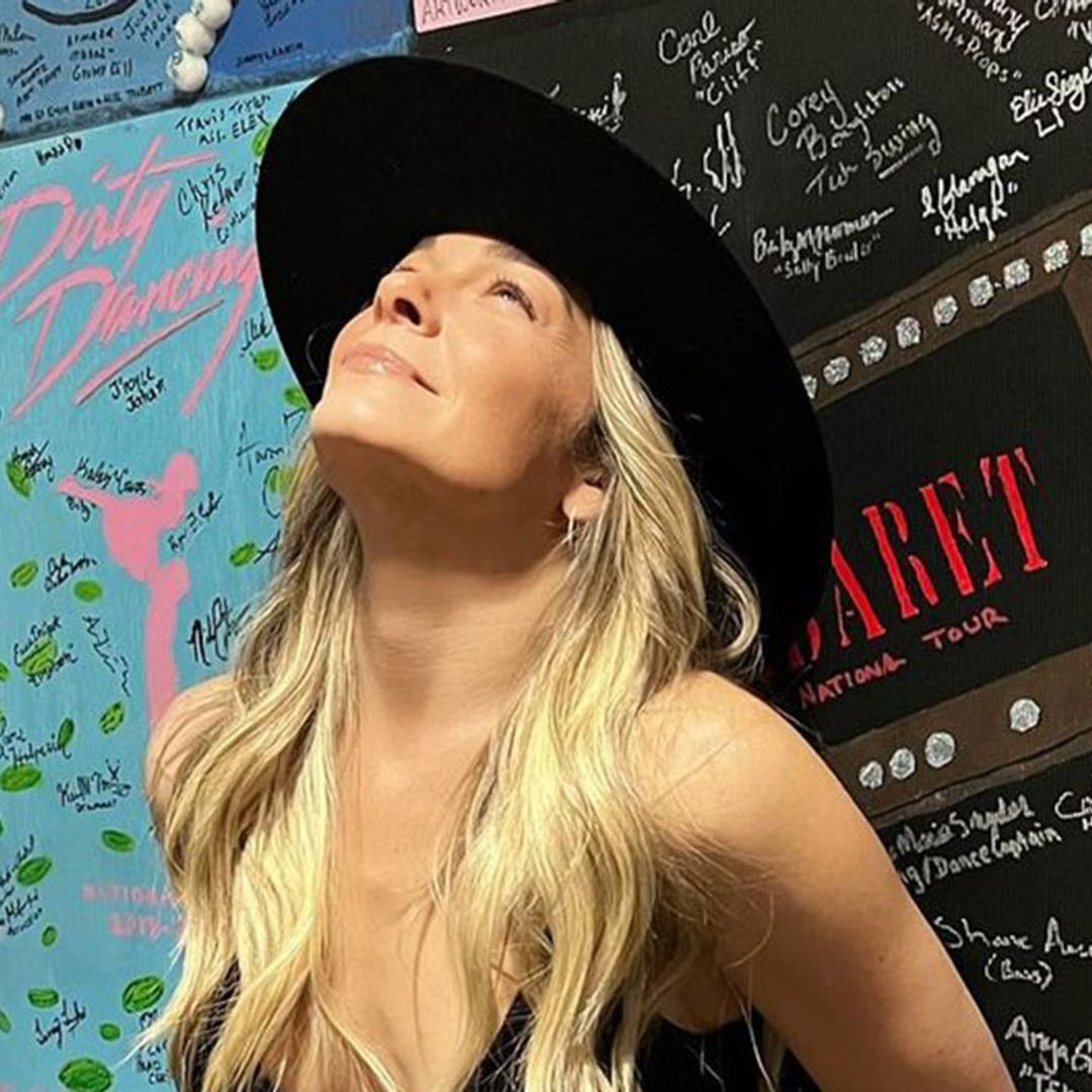 LeAnn Rimes floors fans in daring cut-out dress