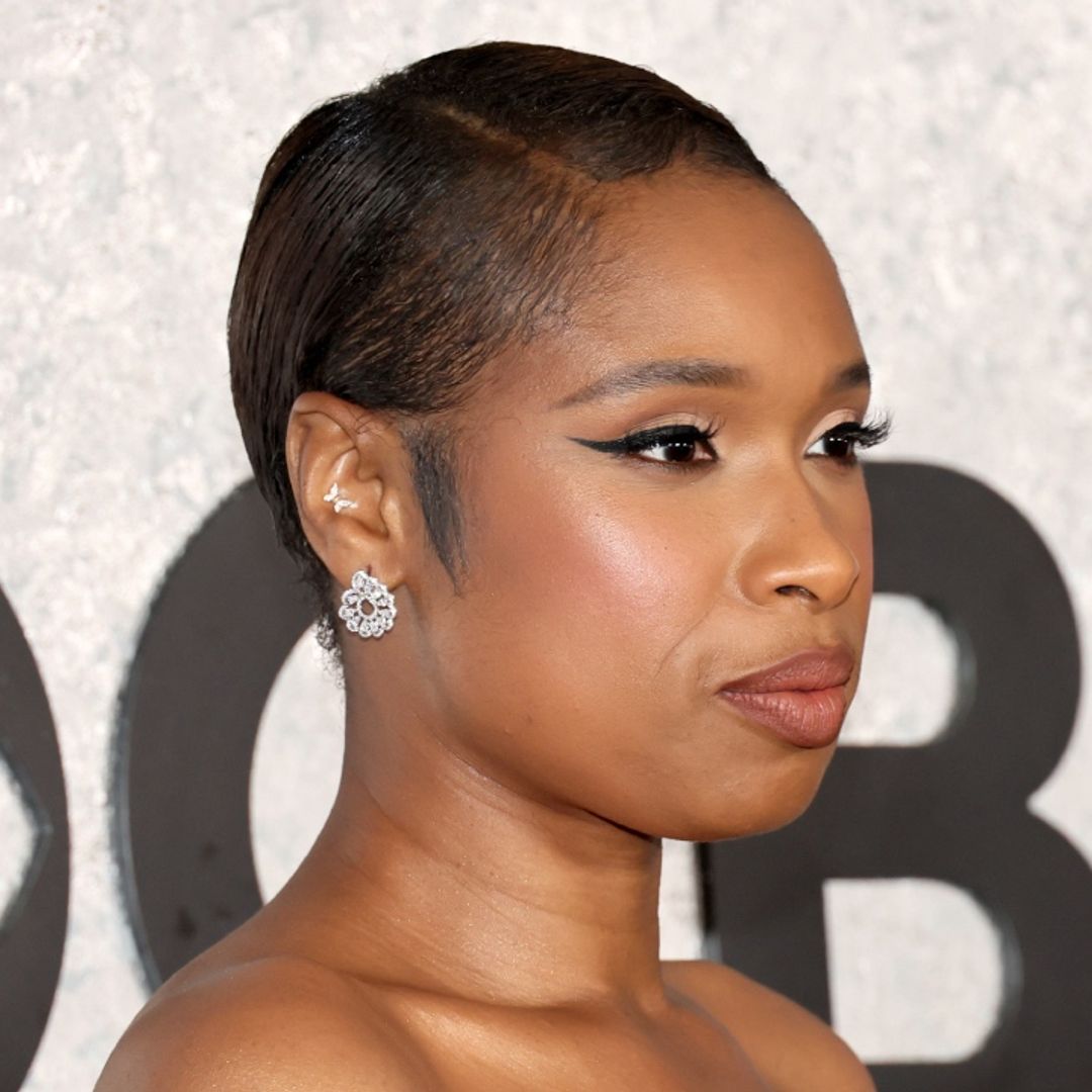 Jennifer Hudson's co-stars rally around her backstage as she asks fans for help following big announcement