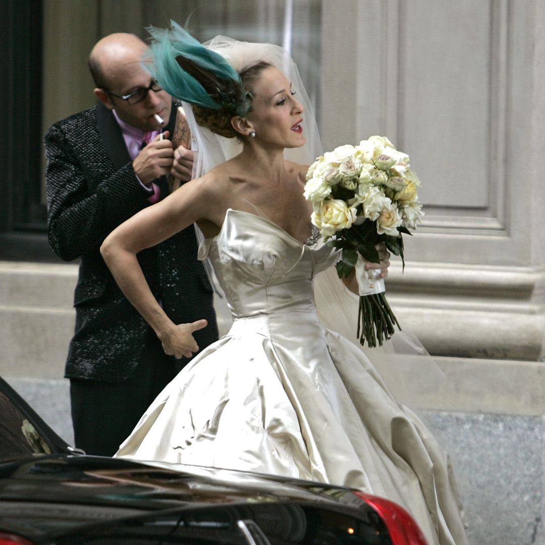 Carrie Bradshaw’s taxidermy wedding bird hat is on sale for $40,000