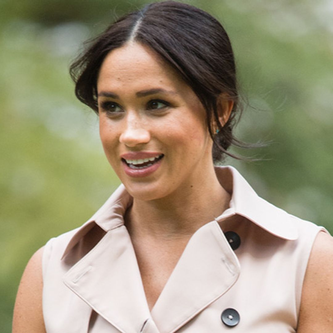 Meghan Markle snaps selfie in crop top in private Frogmore garden photo