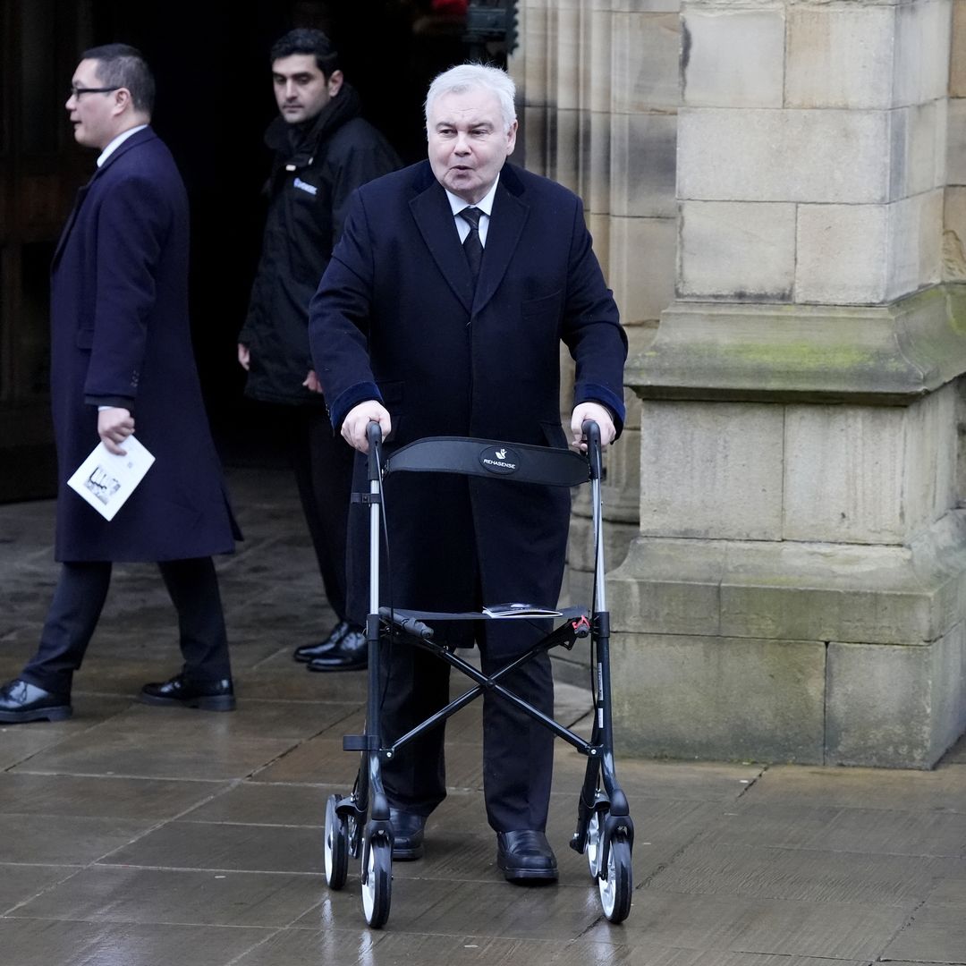 Eamonn Holmes gives update on 'shock' health issues after live TV fall