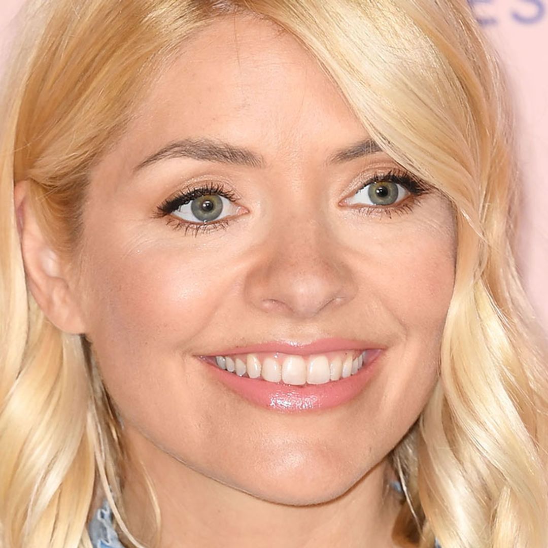Holly Willoughby's flattering £39 wide-leg M&S trousers are going straight in our baskets